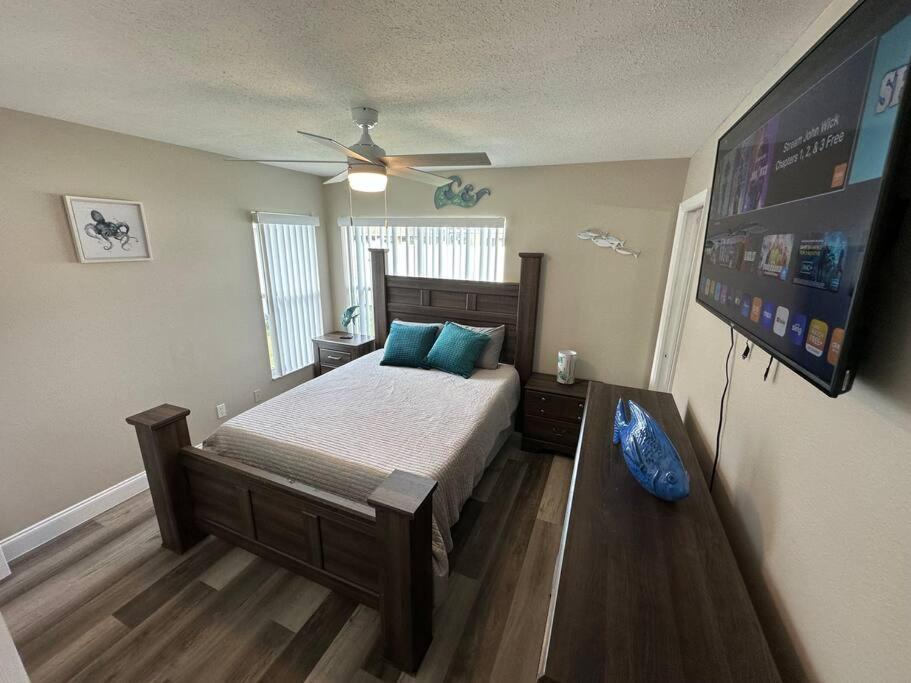 Manatee Oasis Weeki Wachee Family Fun Pool Home Spring Hill Buitenkant foto